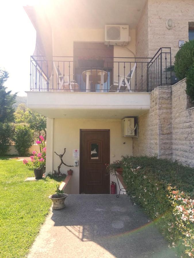 Ferienwohnung En Iko Christianna Olympiada Exterior foto