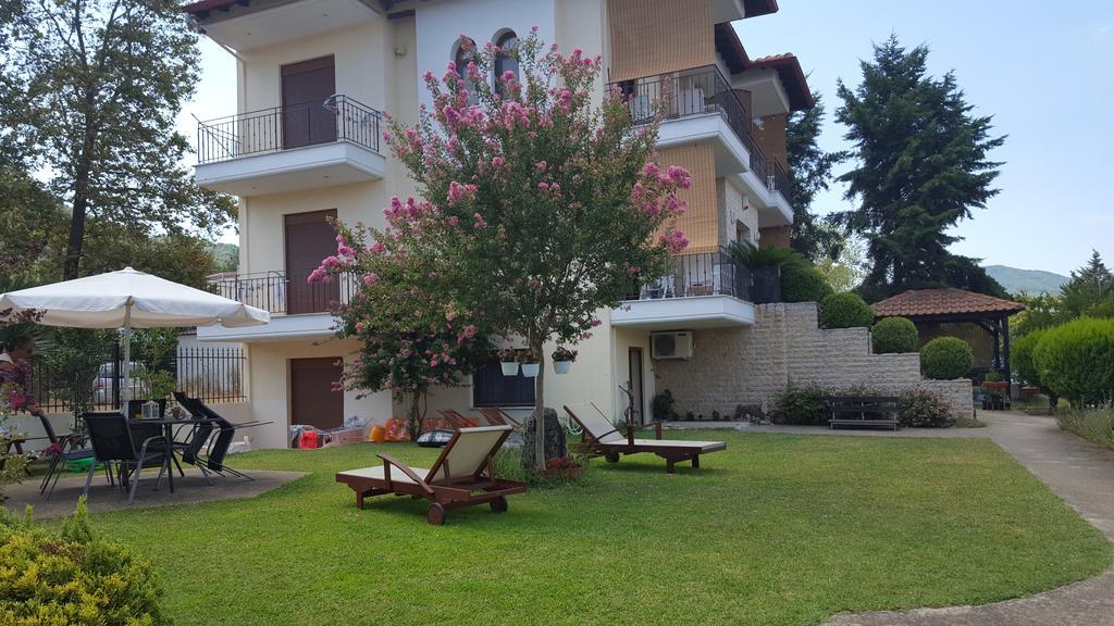 Ferienwohnung En Iko Christianna Olympiada Exterior foto